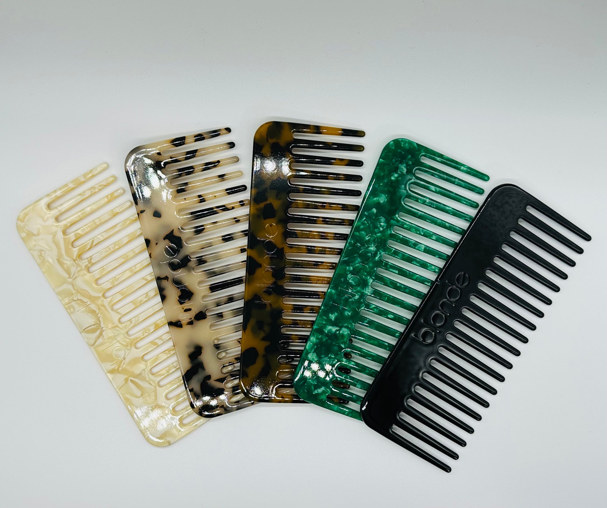 Blonde Wide Tooth Comb